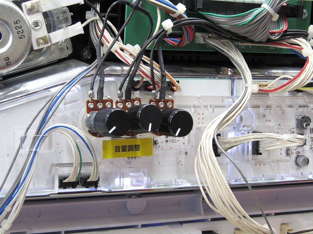 パチスロ実機 HANAHANA ハナハナ鳳凰 コイン不要機付き 100V電源対応 ボリューム調整有 個人宅配送可能 - 安心保証・業界最安値の販売 福助