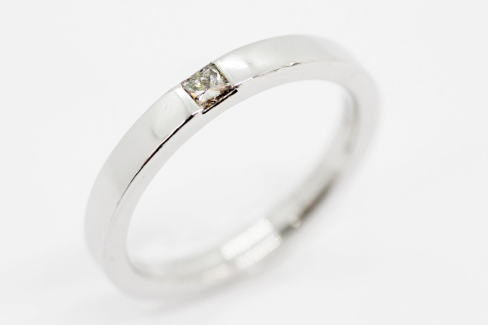 HARRY WINSTON(ハリーウィンストン) Pt950 ペアリング/マリッジリング プリンセスカット ダイヤモンド 15号/6.5号 - 電動工具・楽器・ブランド・住設家電も総合リユース｜リサイクルショップ福助