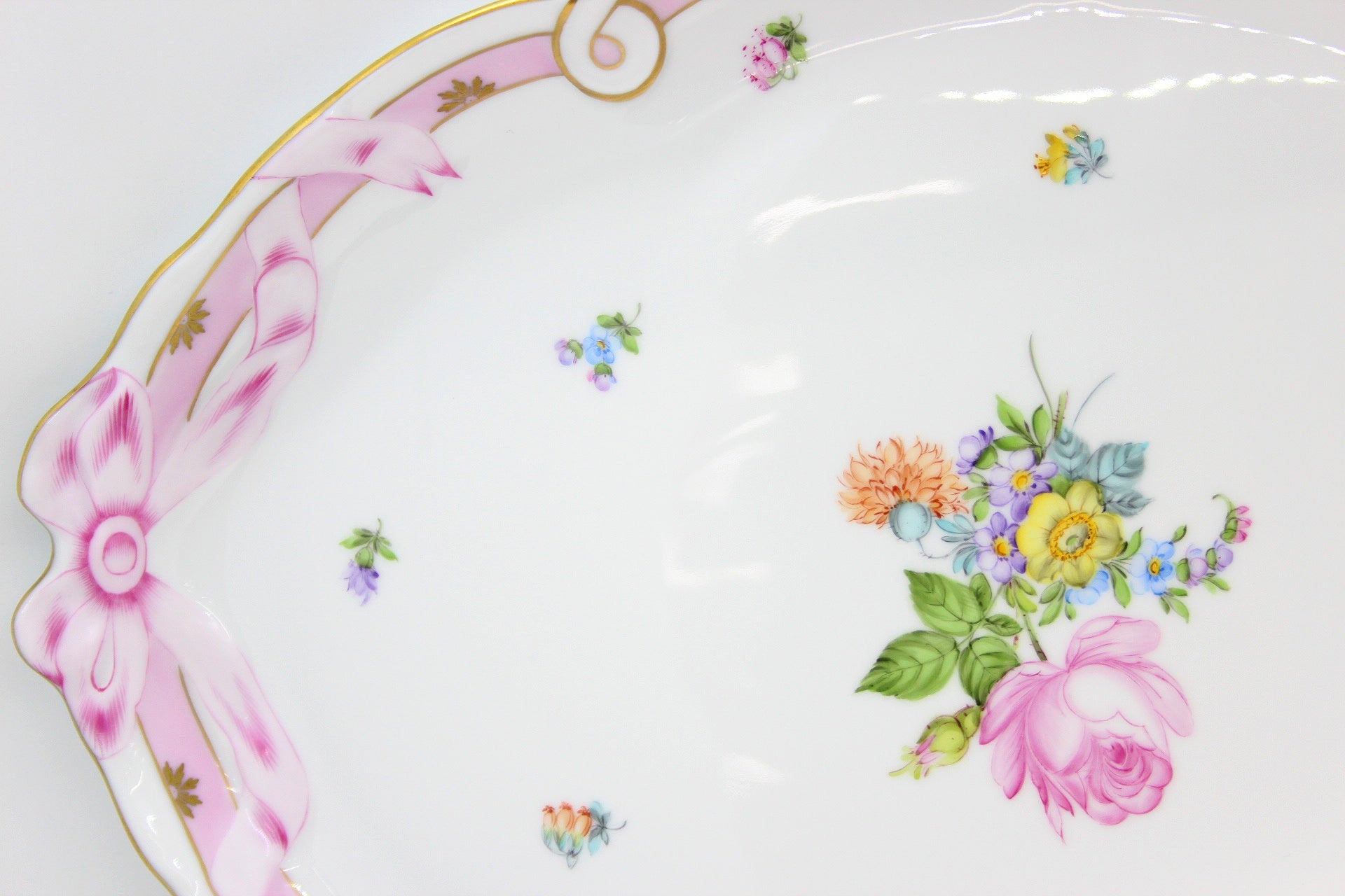 HEREND(ヘレンド) サクスブーケ ピンク パ−ティートレー 40.5cm プレート - 安心保証・業界最安値の販売 福助