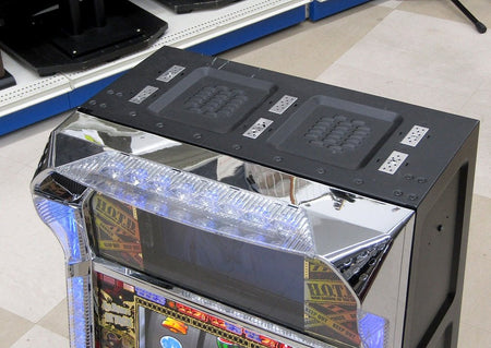 パチスロ実機 学園黙示録 HIGH SCHOOL OF THE DEAD ハイスクールオブザデッド コイン不要機搭載 100V対応 ボリューム調節有 - 安心保証・業界最安値の販売 福助