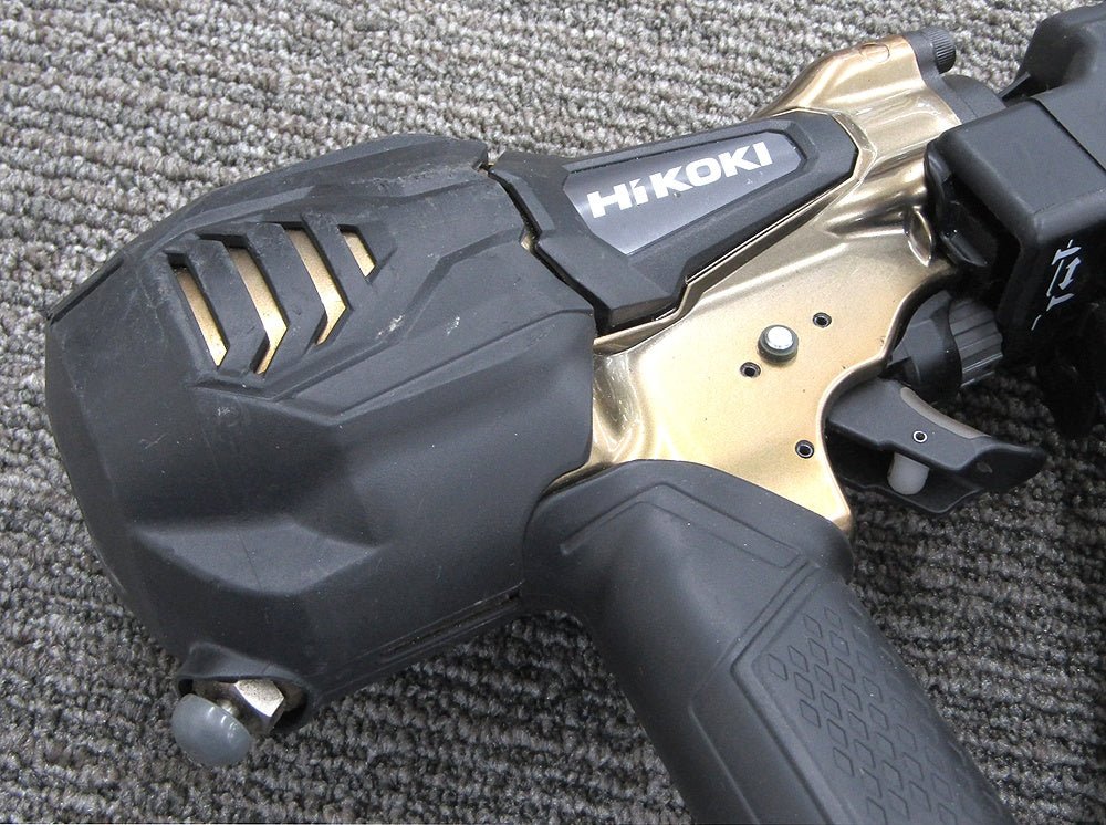 HiKOKI ハイコーキ 高圧ロール釘打機 NV65HR2(S) ハイゴールド - 電動工具・楽器・ブランド・住設家電も総合リユース｜リサイクルショップ福助