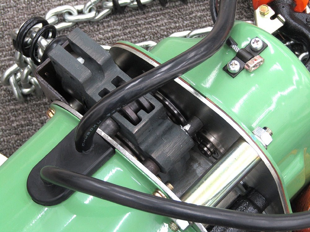 HITACHI 日立 ミニモートルブロック 力じまん 1/2E2 2181 - 1203 200V 50/60Hz 定格荷重450kg 揚程3m チェーンブロック - 電動工具・楽器・ブランド・住設家電も総合リユース｜リサイクルショップ福助