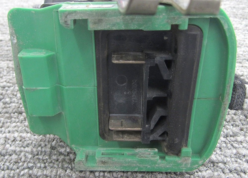 HITACHI 日立工機 14.4V インパクトドライバー WH14DDL(NN)(L) 本体のみ - 電動工具・楽器・ブランド・住設家電も総合リユース｜リサイクルショップ福助