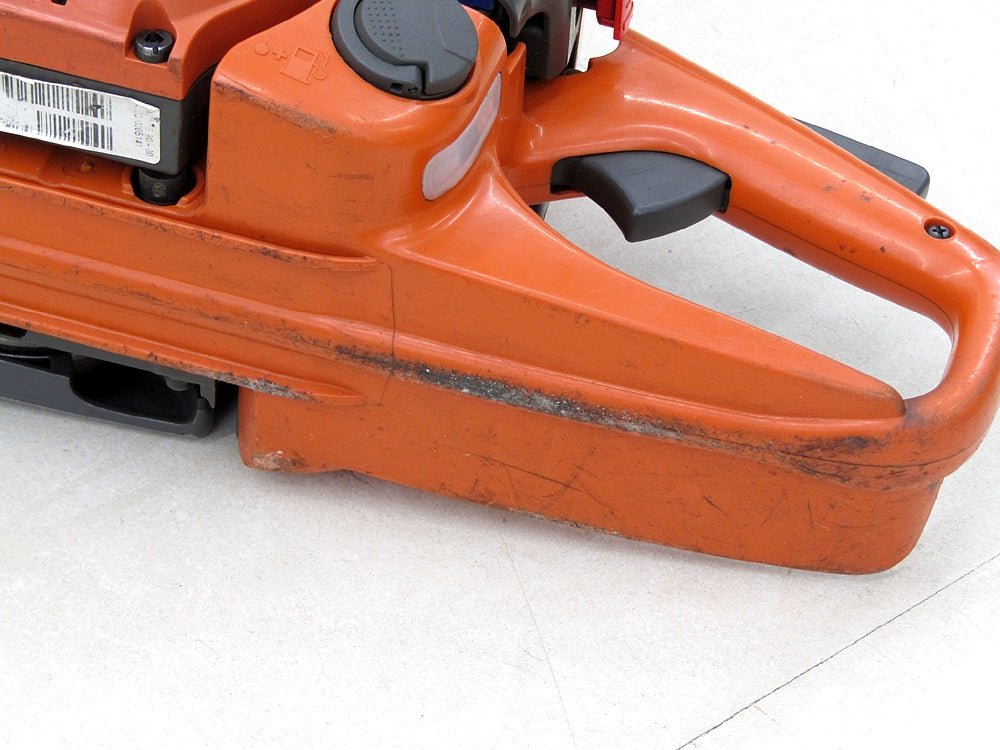Husqvarna ハスクバーナ 445 エンジン式チェーンソー - 電動工具・楽器・ブランド・住設家電も総合リユース｜リサイクルショップ福助