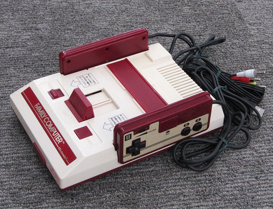 任天堂 ファミコン本体 +ソフト HVC-002 ファミリーコンピューター - 電動工具・楽器・ブランド・住設家電も総合リユース｜リサイクルショップ福助