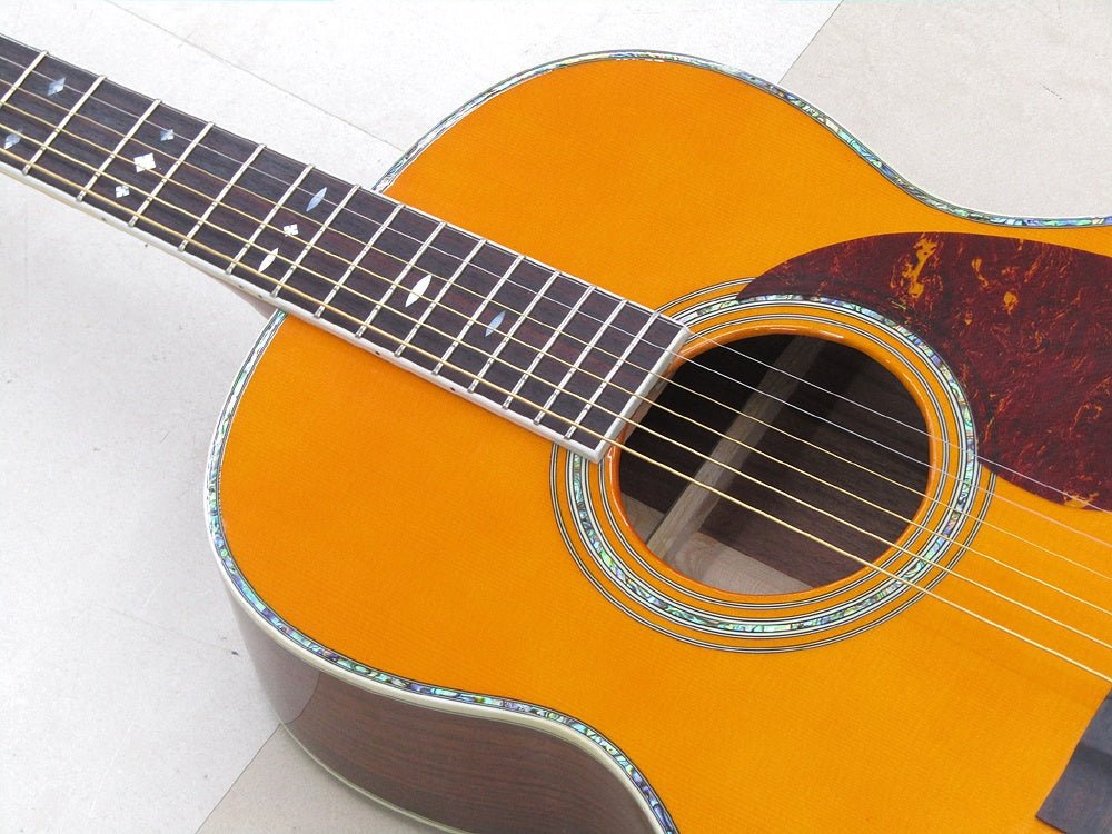 J Lee ジェイリー アコースティックギター MTK - 000 12Fジョイント ニューヨーカースタイル アコースティックギター ジョナサン・リー - 安心保証・業界最安値の販売 福助