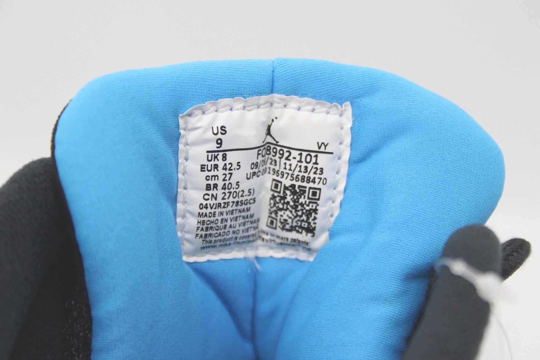 JORDAN BRAND(ジョーダンブランド) Air Jordan 9 Retro "Powder Blue FQ8992 - 101 27.0cm エアジョーダン 9 レトロ スニーカー - 安心保証・業界最安値の販売 福助