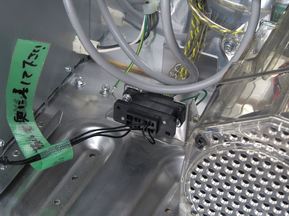 パチスロ実機 KPE スカイガールズ～よろしく！ゼロ～ コイン不要機搭載 100V対応 ボリューム調整有 - 安心保証・業界最安値の販売 福助