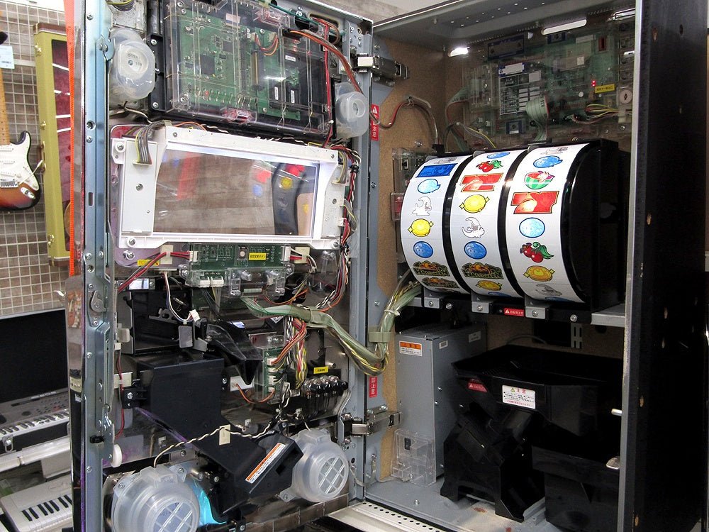 パチスロ実機 KPE マジカルハロウィン2 マジハロ コイン不要機搭載 100V電源対応 Vol調節つまみ有 - 電動工具・楽器・ブランド・住設家電も総合リユース｜リサイクルショップ福助