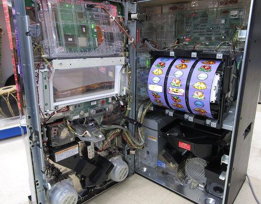 パチスロ実機 KPE マジカルハロウィン4 マジハロ コイン不要機搭載 100V対応 Vol調節つまみ有 - 電動工具・楽器・ブランド・住設家電も総合リユース｜リサイクルショップ福助