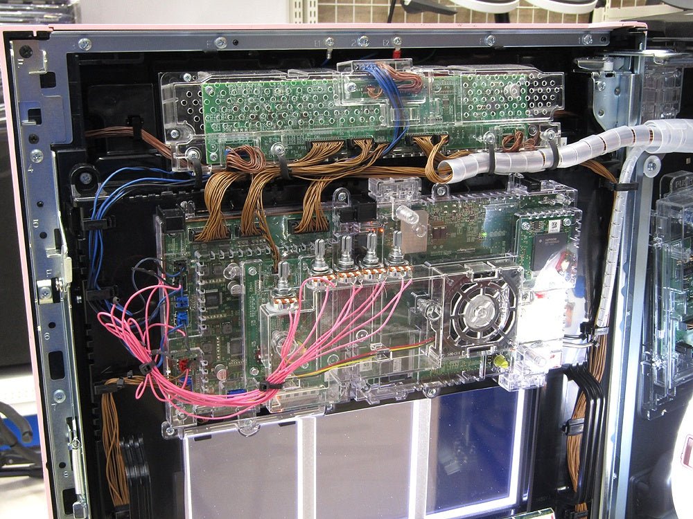 スマスロ実機 サボハニ Lスロット 冴えない彼女の育てかた スマスロユニット搭載 パチスロ実機 家庭用電源対応 Vol調節有 - 安心保証・業界最安値の販売 福助
