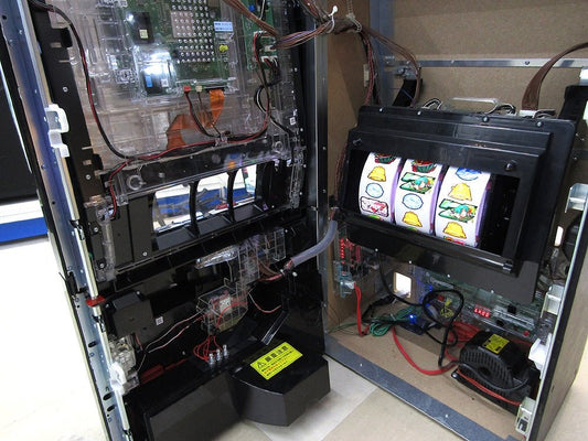 スマスロ実機 Lマクロスフロンティア4 パチスロ実機 スマスロユニット搭載 100V対応 Vol調節有 SANKYO/サンキョー - 安心保証・業界最安値の販売 福助