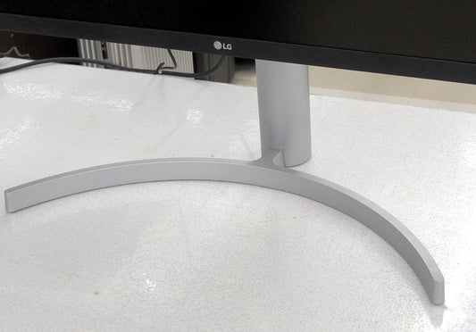 LG フレームレス モニター ディスプレイ 32UN550 - W 31.5インチ/4K/HDR/VA非光沢/HDMI×2 スピーカー搭載/高さ調節可 - 安心保証・業界最安値の販売 福助