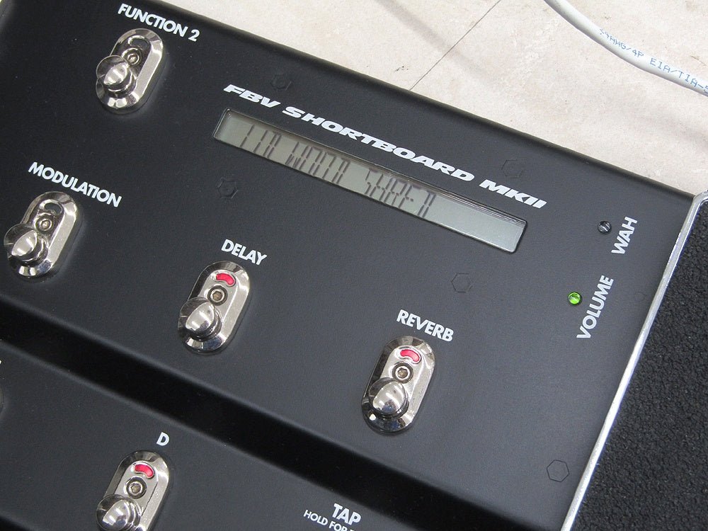 LINE6 ライン6 LINE6アンプ/POD対応フットコントローラー FBV SHORTBOARD MKII - 安心保証・業界最安値の販売 福助