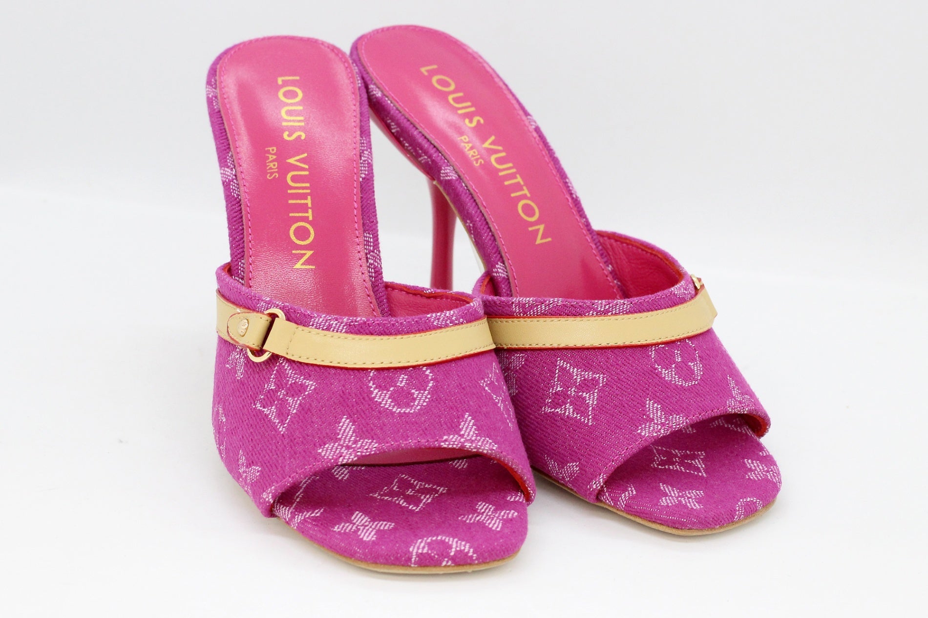LOUIS VUITTON (ルイヴィトン) 1AJMXN 6AM ミュール モノグラム デニム フューシャ 36(23.0cm相当) - 電動工具・楽器・ブランド・住設家電も総合リユース｜リサイクルショップ福助