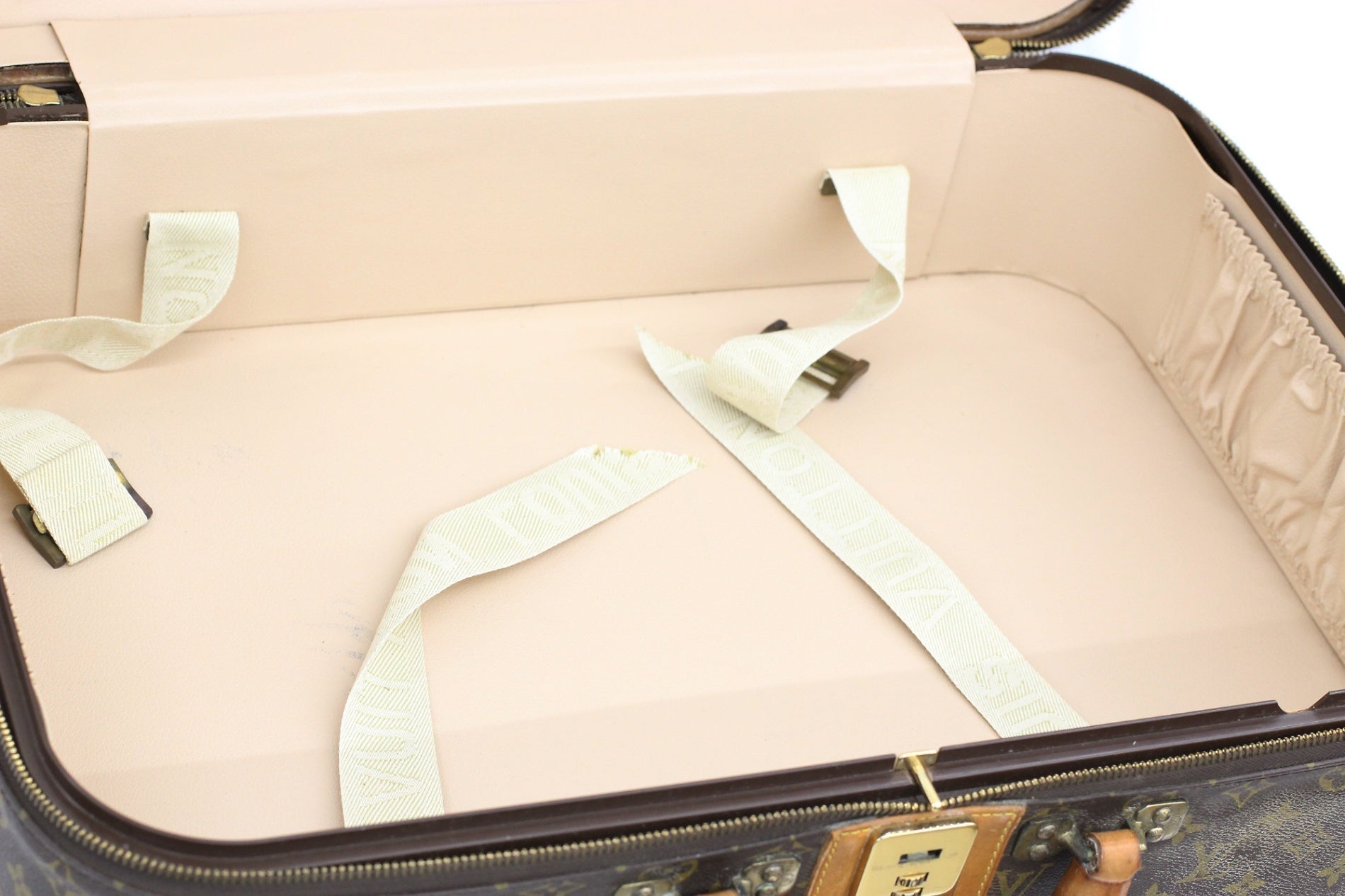 LOUIS VUITTON(ルイヴィトン) モノグラム ストラトス60 M23236 トランクケース - 電動工具・楽器・ブランド・住設家電も総合リユース｜リサイクルショップ福助