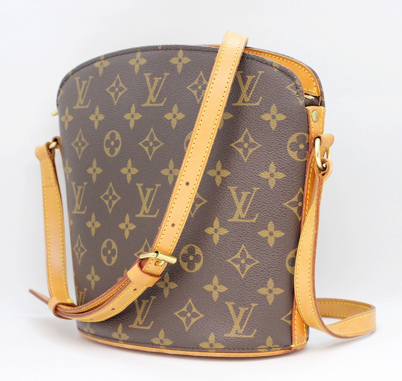 LOUIS VUITTON (ルイヴィトン) ドルーオ モノグラム M51290 ショルダーバッグ - 安心保証・業界最安値の販売 福助