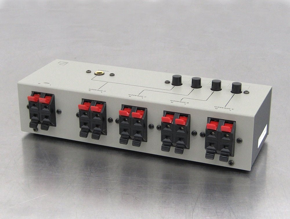 LUXMAN (ラックスマン) スピーカーセレクター AS - 5III - 安心保証・業界最安値の販売 福助