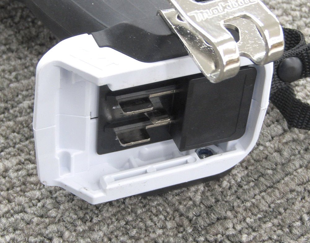 makita マキタ 充電式インパクトドライバ(白) 10.8V 1.5Ah バッテリ・充電器・ツールバッグ付 TD110DSHSW - 電動工具・楽器・ブランド・住設家電も総合リユース｜リサイクルショップ福助
