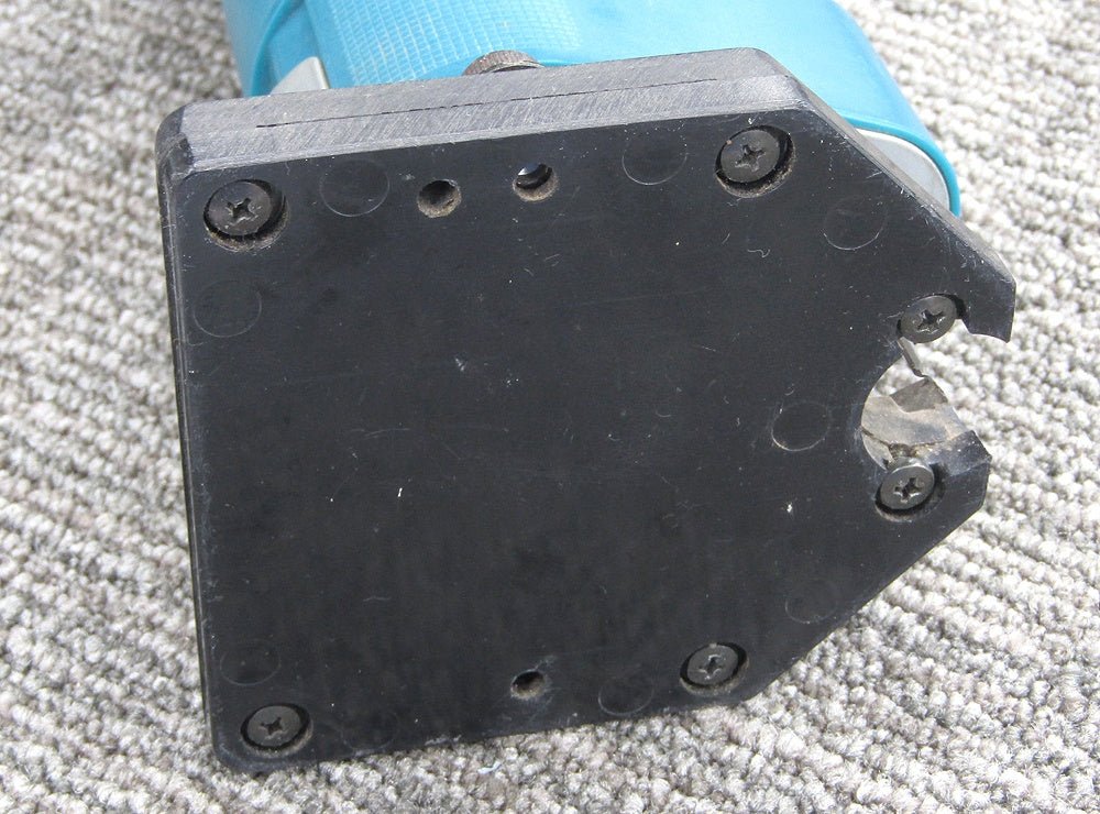 makita マキタ 3705 トリマ チャック孔径6mm - 電動工具・楽器・ブランド・住設家電も総合リユース｜リサイクルショップ福助