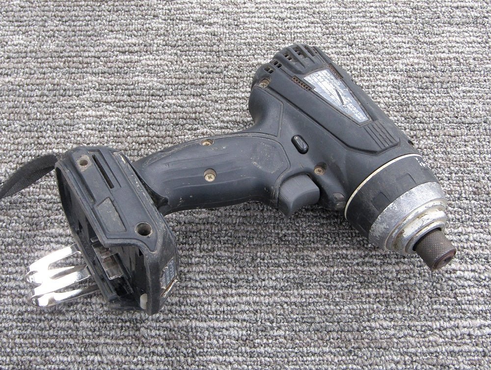 makita マキタ 充電式4モードインパクトドライバ 18V 黒 TP141DZB - 電動工具・楽器・ブランド・住設家電も総合リユース｜リサイクルショップ福助