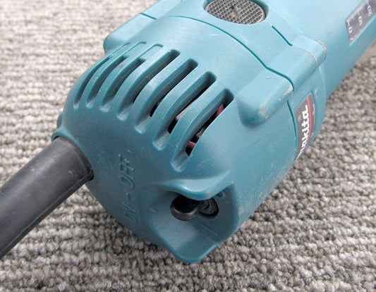 makita マキタ トリマ チャック孔径6mm 3707F 単相100V 50/60Hz - 電動工具・楽器・ブランド・住設家電も総合リユース｜リサイクルショップ福助