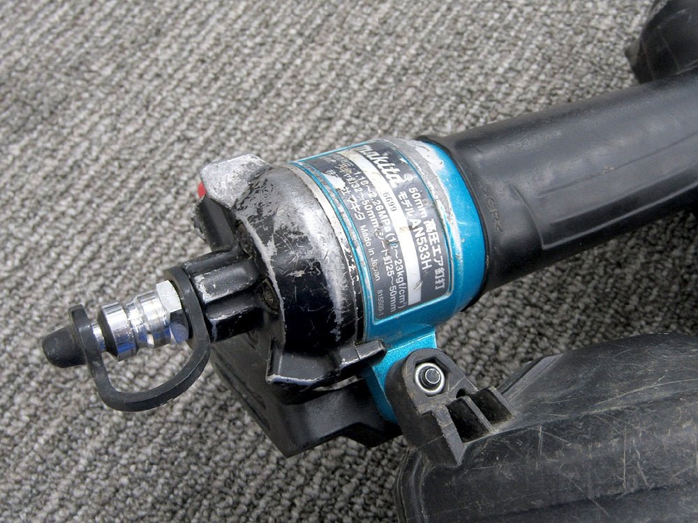 makita マキタ AN533H 50mm高圧エア釘打ち機 青 - 電動工具・楽器・ブランド・住設家電も総合リユース｜リサイクルショップ福助