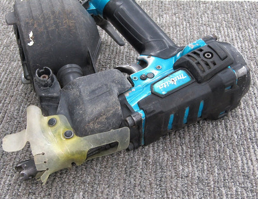 makita マキタ AN533H 50mm高圧エア釘打ち機 青 - 電動工具・楽器・ブランド・住設家電も総合リユース｜リサイクルショップ福助