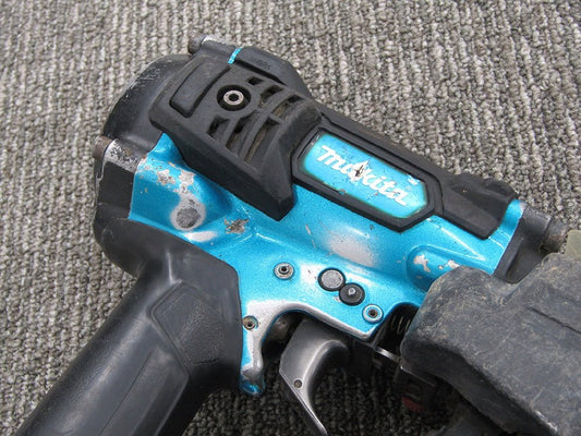 makita マキタ AN533H 50mm高圧エア釘打ち機 青 - 電動工具・楽器・ブランド・住設家電も総合リユース｜リサイクルショップ福助
