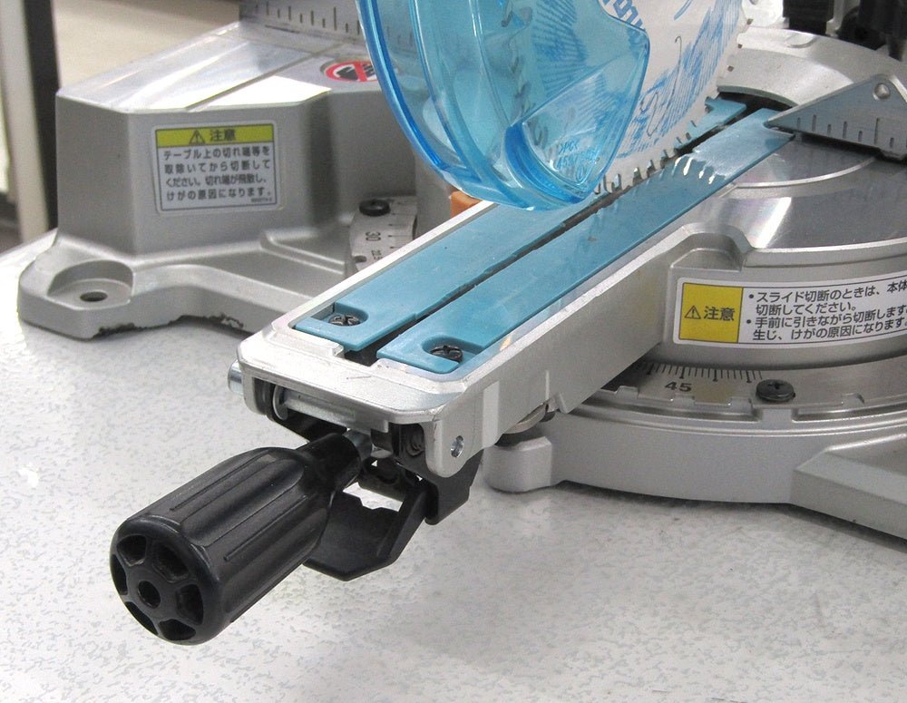 makita マキタ 充電式スライドマルノコLS610DZ 18V 刃径165mm/直角切断幅182mm - 電動工具・楽器・ブランド・住設家電も総合リユース｜リサイクルショップ福助