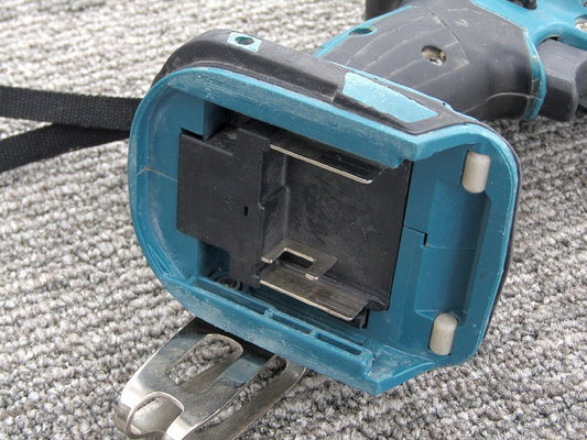 makita マキタ TD137DRFX 充電式インパクトドライバ 14.4V 3.0Ah 青 - 電動工具・楽器・ブランド・住設家電も総合リユース｜リサイクルショップ福助