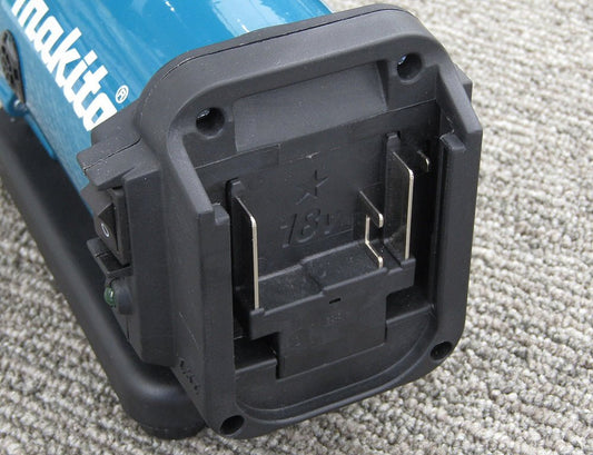 makita マキタ VP180DZ 18V充電式真空ポンプ (本体のみ/バッテリー・充電器別売) ※オイル漏れ有 現状品 - 電動工具・楽器・ブランド・住設家電も総合リユース｜リサイクルショップ福助