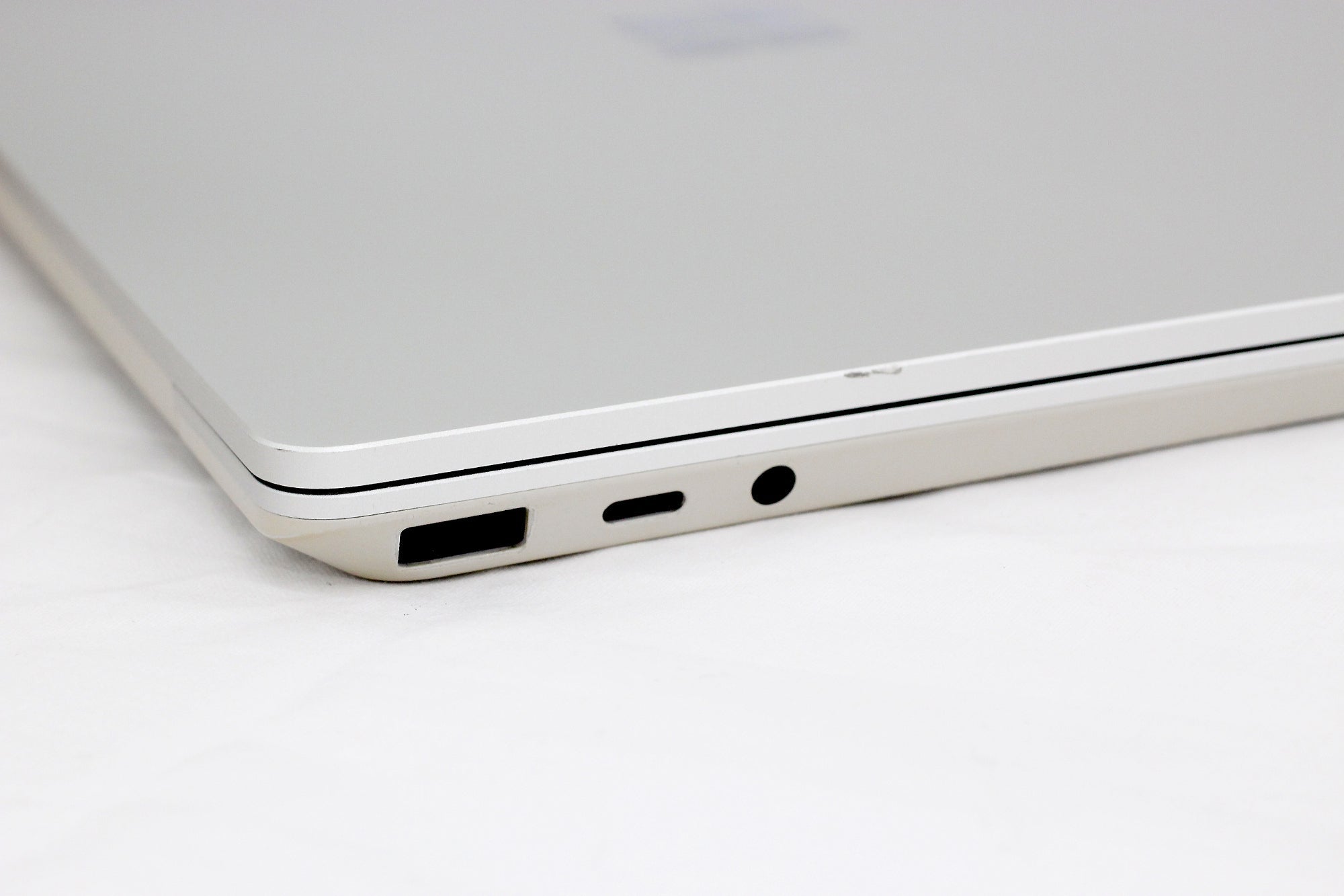 Microsoft(マイクロソフト) Surface LAPTOP GO 1943 14M-00020 (12.4型/Corei5-1035G1/RAM16GB/SSD256GB/Widows11Pro) ノートPC - 電動工具・楽器・ブランド・住設家電も総合リユース｜リサイクルショップ福助