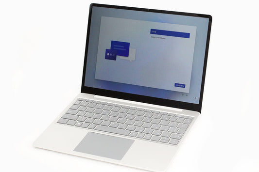 Microsoft(マイクロソフト) Surface Laptop Go 2 KQR-00016 [プラチナ] (i5-1135G7/8GB/SSD256GB/12.4型/Windows11Pro) ノートPC - 電動工具・楽器・ブランド・住設家電も総合リユース｜リサイクルショップ福助