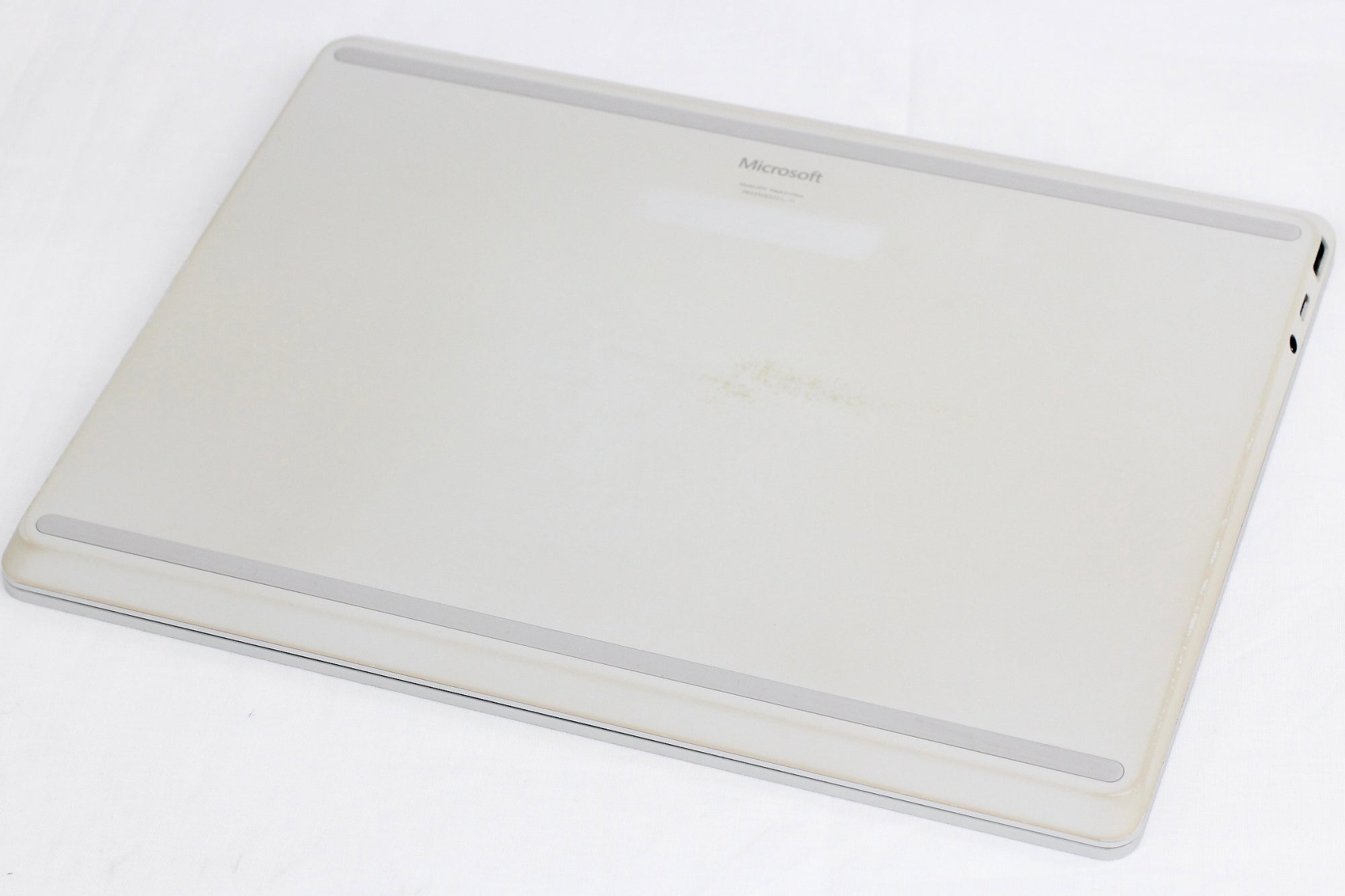 Microsoft(マイクロソフト) Surface Laptop Go 2 KQR-00016 [プラチナ] (i5-1135G7/8GB/SSD256GB/12.4型/Windows11Pro) ノートPC - 電動工具・楽器・ブランド・住設家電も総合リユース｜リサイクルショップ福助