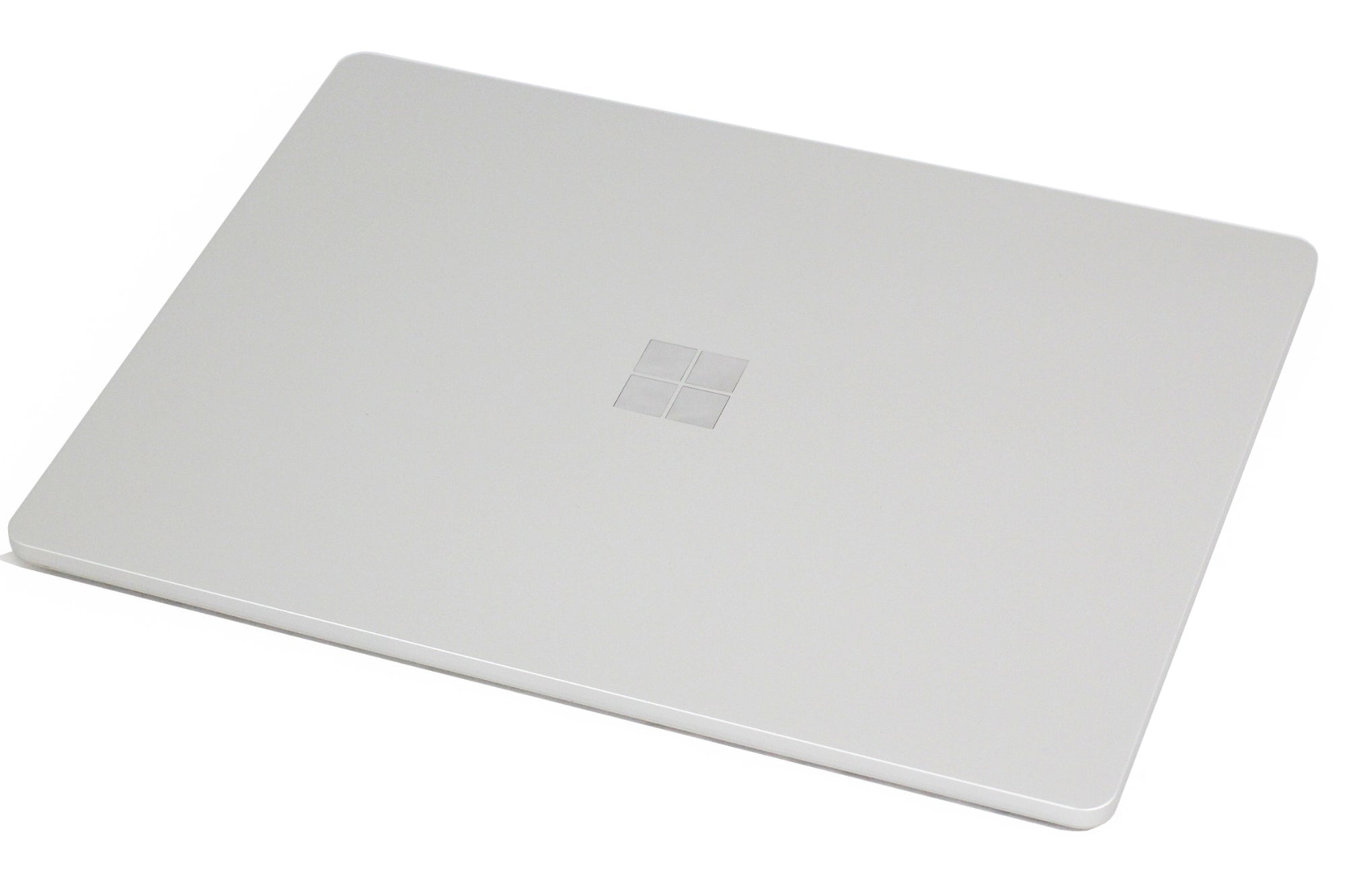 Microsoft(マイクロソフト) Surface Laptop Go 2 KQR-00016 [プラチナ] (i5-1135G7/8GB/SSD256GB/12.4型/Windows11Pro) ノートPC - 電動工具・楽器・ブランド・住設家電も総合リユース｜リサイクルショップ福助