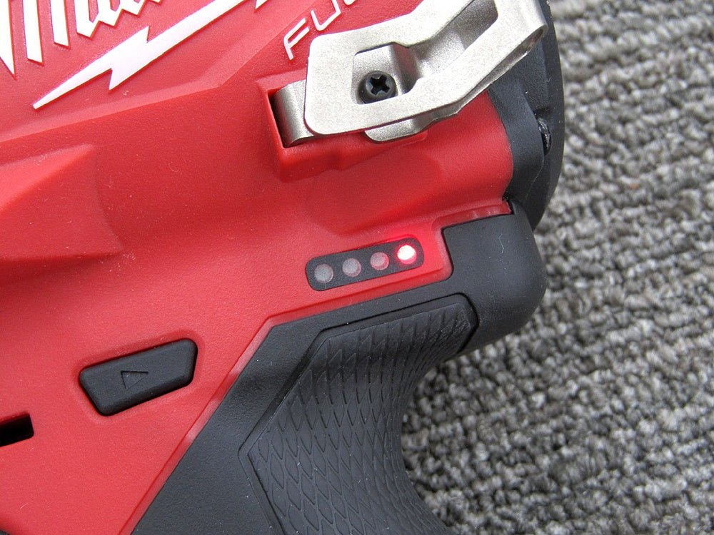 milwaukee ミルウォーキー M12 FIWF12-OC JP ブラシレス 1/2 インパクトレンチ 本体+バッテリー - 電動工具・楽器・ブランド・住設家電も総合リユース｜リサイクルショップ福助