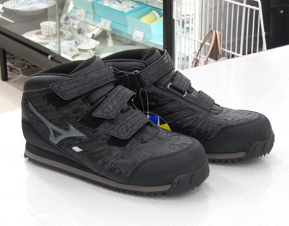 ミズノ MIZUNO 安全靴 ワーキングシューズ F1GA180409 ブラック×シルバー 26.5cm - 安心保証・業界最安値の販売 福助