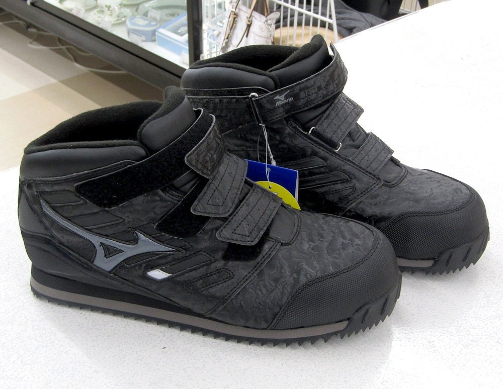 ミズノ MIZUNO 安全靴 ワーキングシューズ F1GA180409 ブラック×シルバー 27.5cm - 安心保証・業界最安値の販売 福助