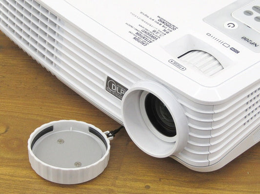 NEC NP-200J 小型プロジェクター スクリーン/収納ケース付属 - 電動工具・楽器・ブランド・住設家電も総合リユース｜リサイクルショップ福助