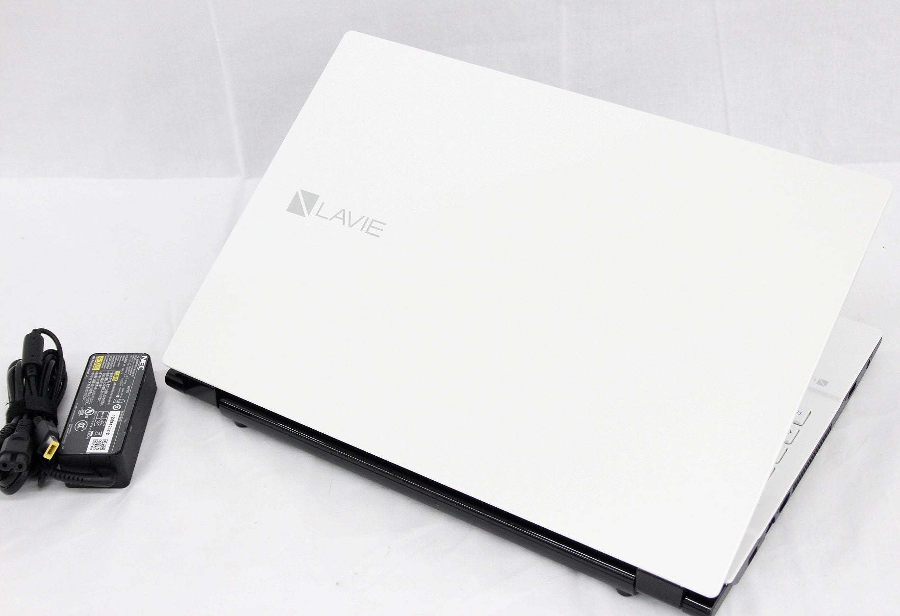 NEC NS600/GAW PC - NS600GAW (Windows10/メモリ16GB/corei7/HDD1TB/15.6型) クリスタルホワイト LAVIE Note Standard ノートPC パソコン - 安心保証・業界最安値の販売 福助