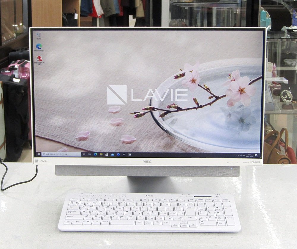 NEC PC - DA770KAW LAVIE Desk All - in - one 一体型PC パソコン Windows10Home/Core i7/8550U/メモリ8GB/HDD3TB/TVチューナー搭載 - 安心保証・業界最安値の販売 福助