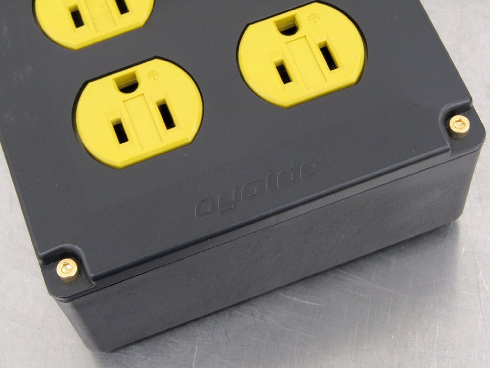 OYAIDE オヤイデ オーディオ用電源タップ OCB - 1 DXs II 4口 2ピンプラグ - 安心保証・業界最安値の販売 福助