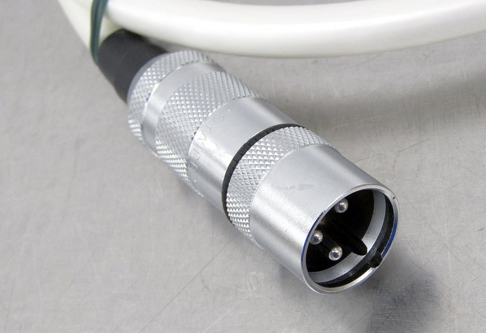 OYAIDE オヤイデ TUNAMI TERZO V2 XLRケーブル 0.7m 2本 ペア - 安心保証・業界最安値の販売 福助