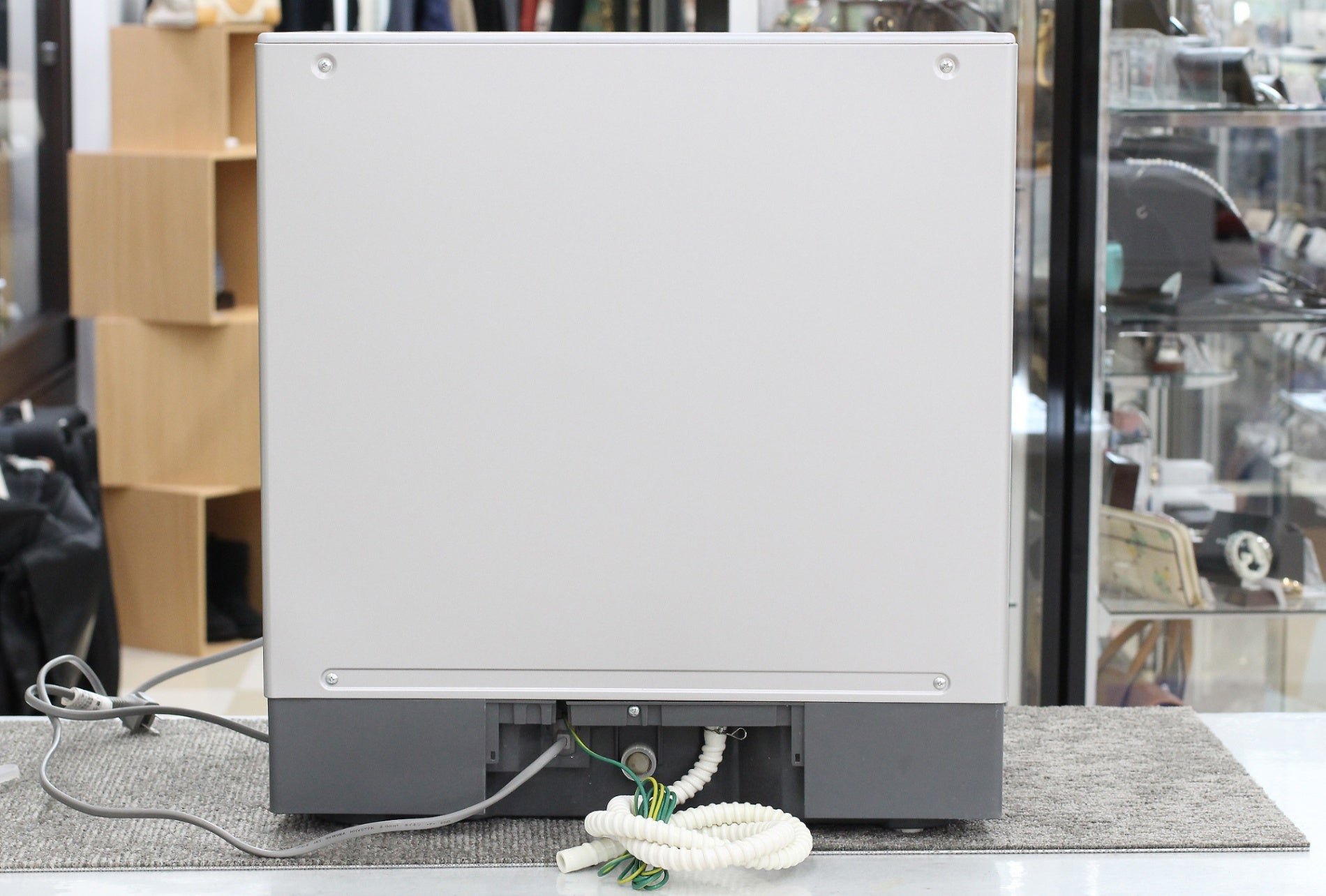 Panasonic(パナソニック) 食器洗い乾燥機 シルバー NP - TZ300 - S - 電動工具・楽器・ブランド・住設家電も総合リユース｜リサイクルショップ福助