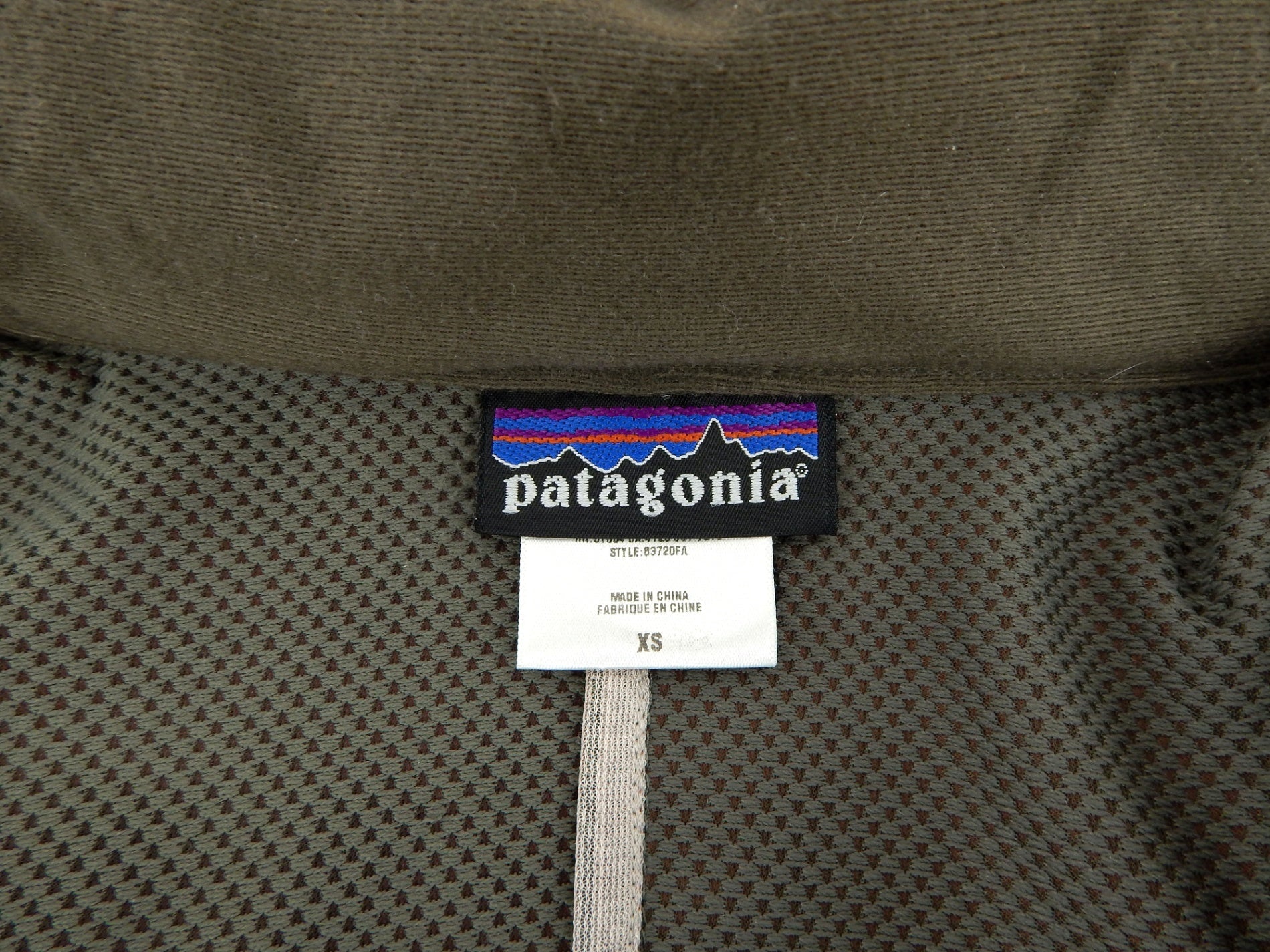patagonia パタゴニア マウンテンパーカー 83720FA オレンジ ウィメンズXS - 安心保証・業界最安値の販売 福助