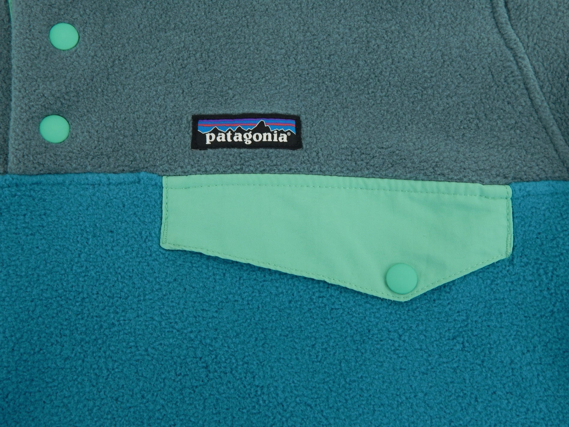 patagonia パタゴニア フリースジャケット マルチカラー STY25551FA22 サイズS - 安心保証・業界最安値の販売 福助