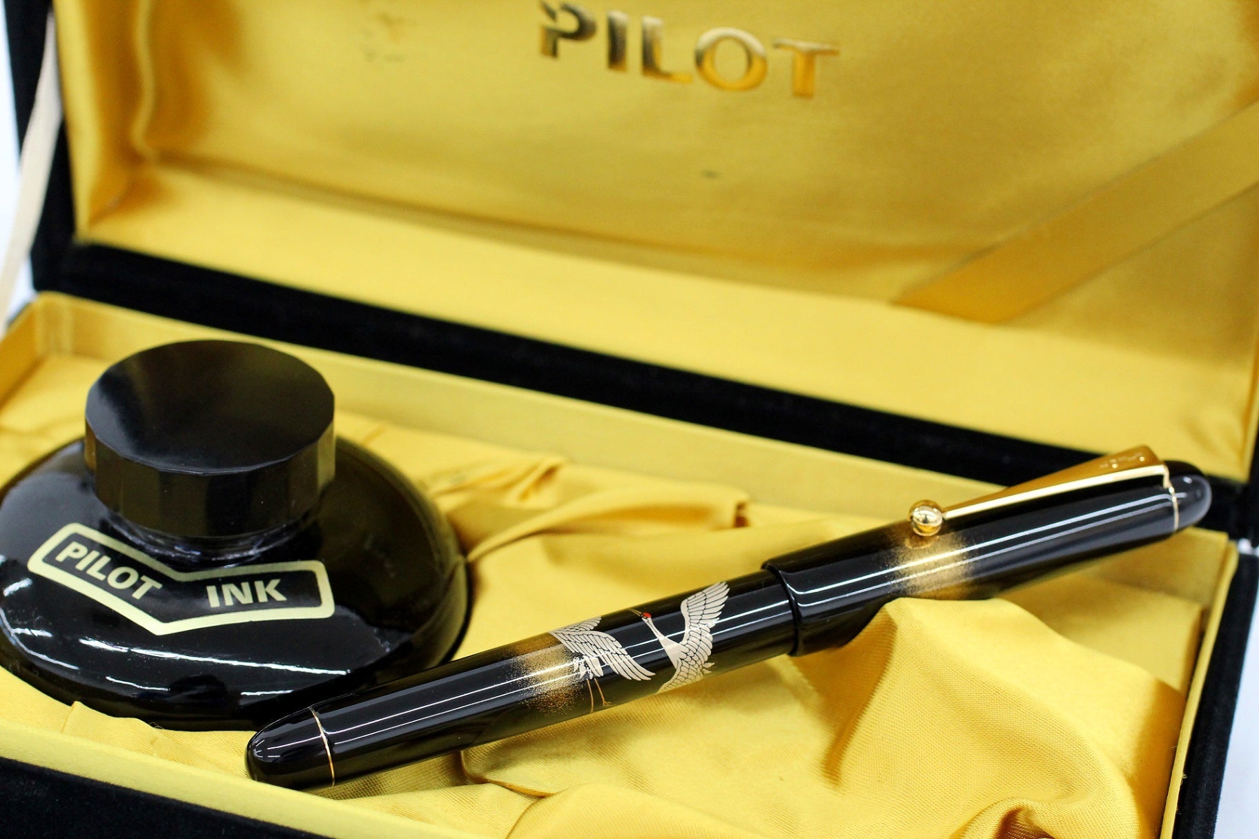 PILOT (パイロット) 万年筆 双鶴 蒔絵 ペン先 K14 10号 M - 安心保証・業界最安値の販売 福助