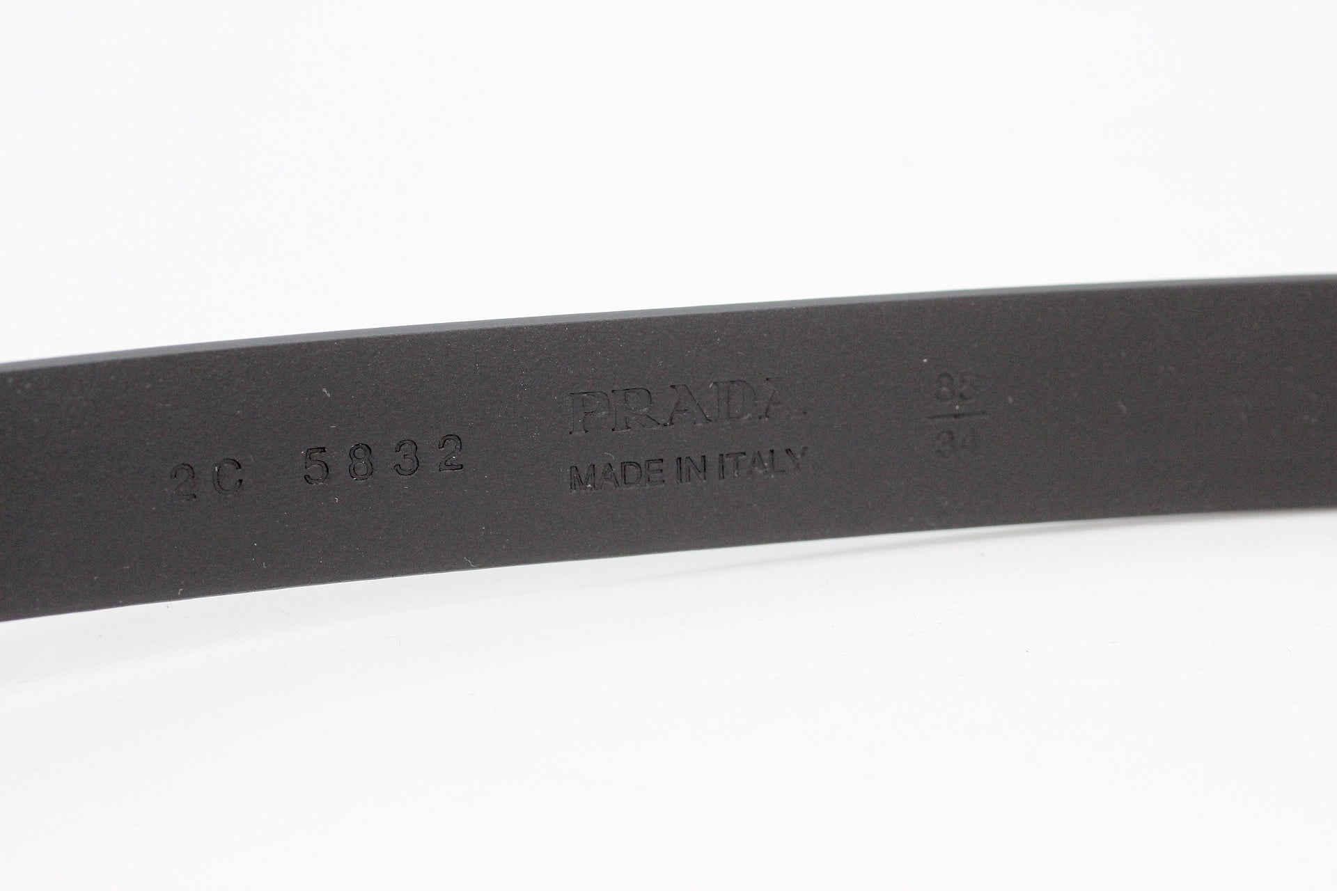 PRADA(プラダ) レザーベルト 2C 5832 85/34 (ウエスト79 - 89cm) ブラック/黒 - 安心保証・業界最安値の販売 福助