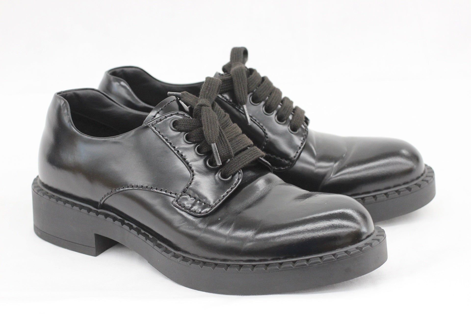 PRADA(プラダ) ブラッシュドレザーダービーシューズ 6(25~25.5cm相当) 2EE345 革靴 - 安心保証・業界最安値の販売 福助